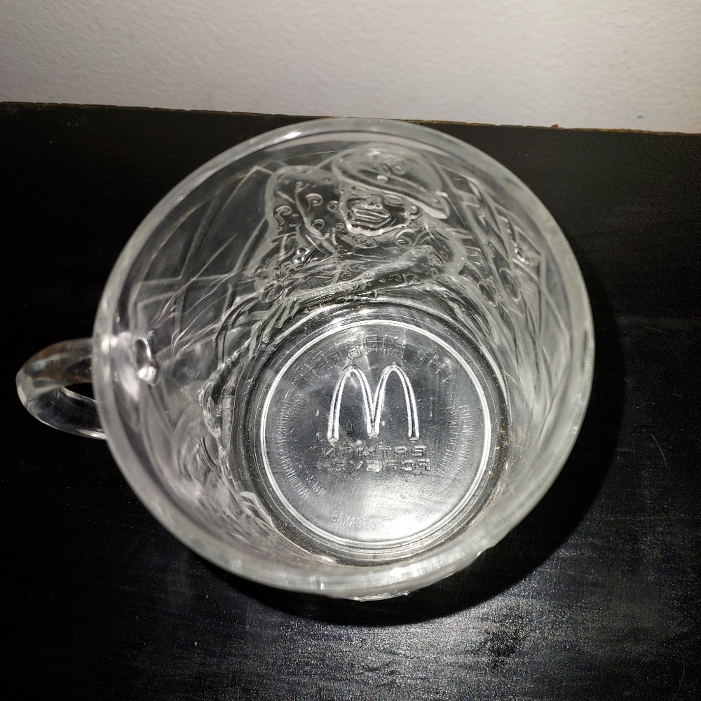 Batman The Ridler Clear Glass Mug with Embossed Design - Picture 3 of 3